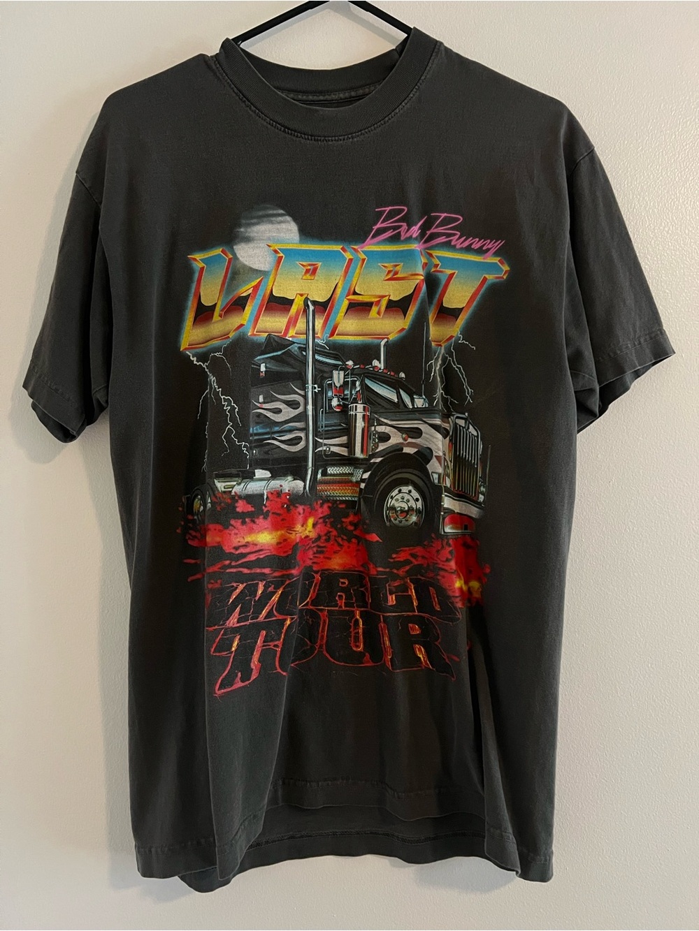 Unisex Bad Bunny Last World Tour Graphic Tee Gray